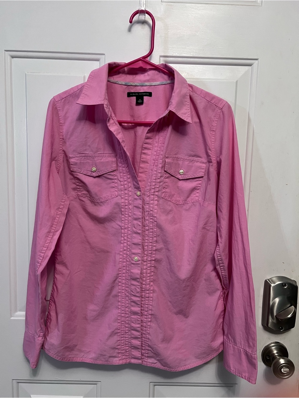 Banana Republic Women’s M Pink Bright Berry 100% Cotton Utility Shirt Pockets